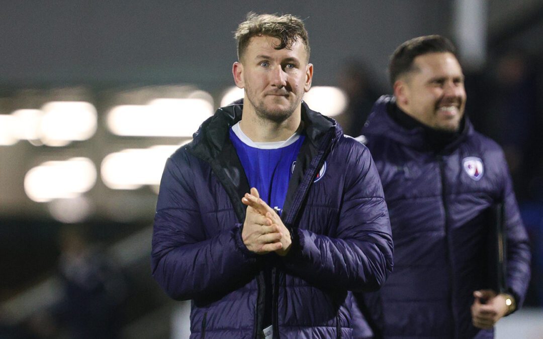 Defender agrees new deal