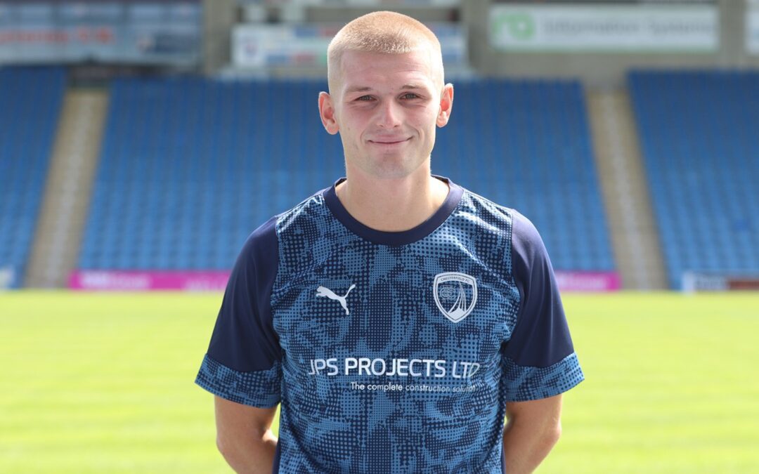 Midfielder agrees to join Spireites
