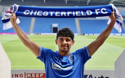 Danny Anisjko signs following successful trial